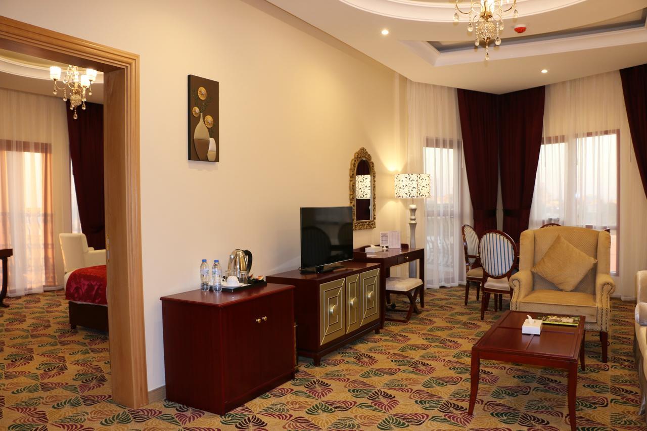 Red Castle Hotel Sharjah Buitenkant foto